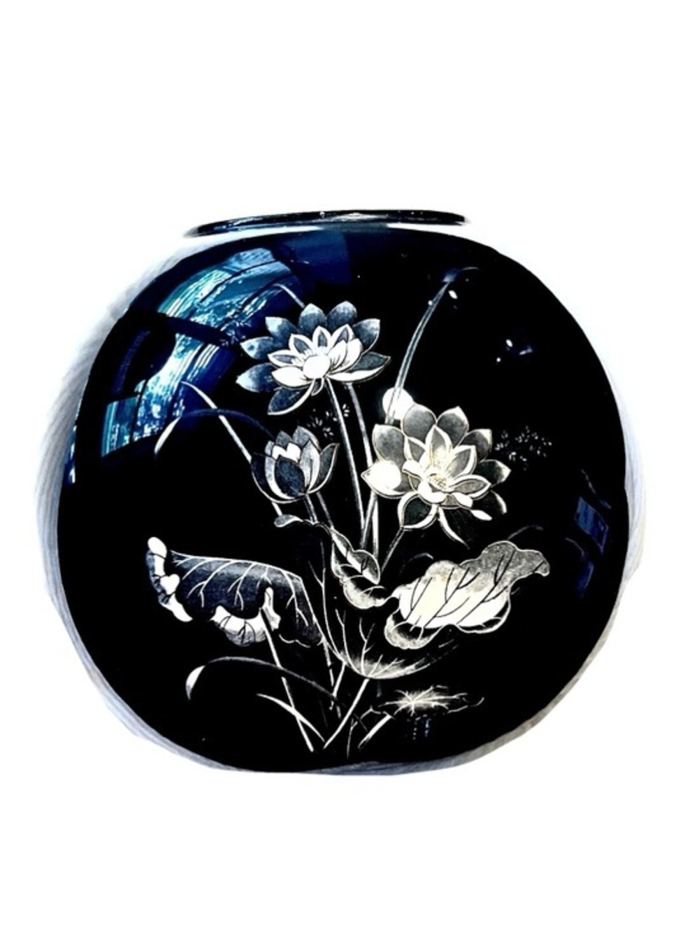 Vintage Black Vase with Silver Lotus Floral Motif!